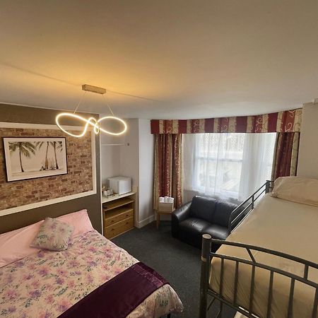 Backpackers Blackpool Hotel & Suites Eksteriør billede