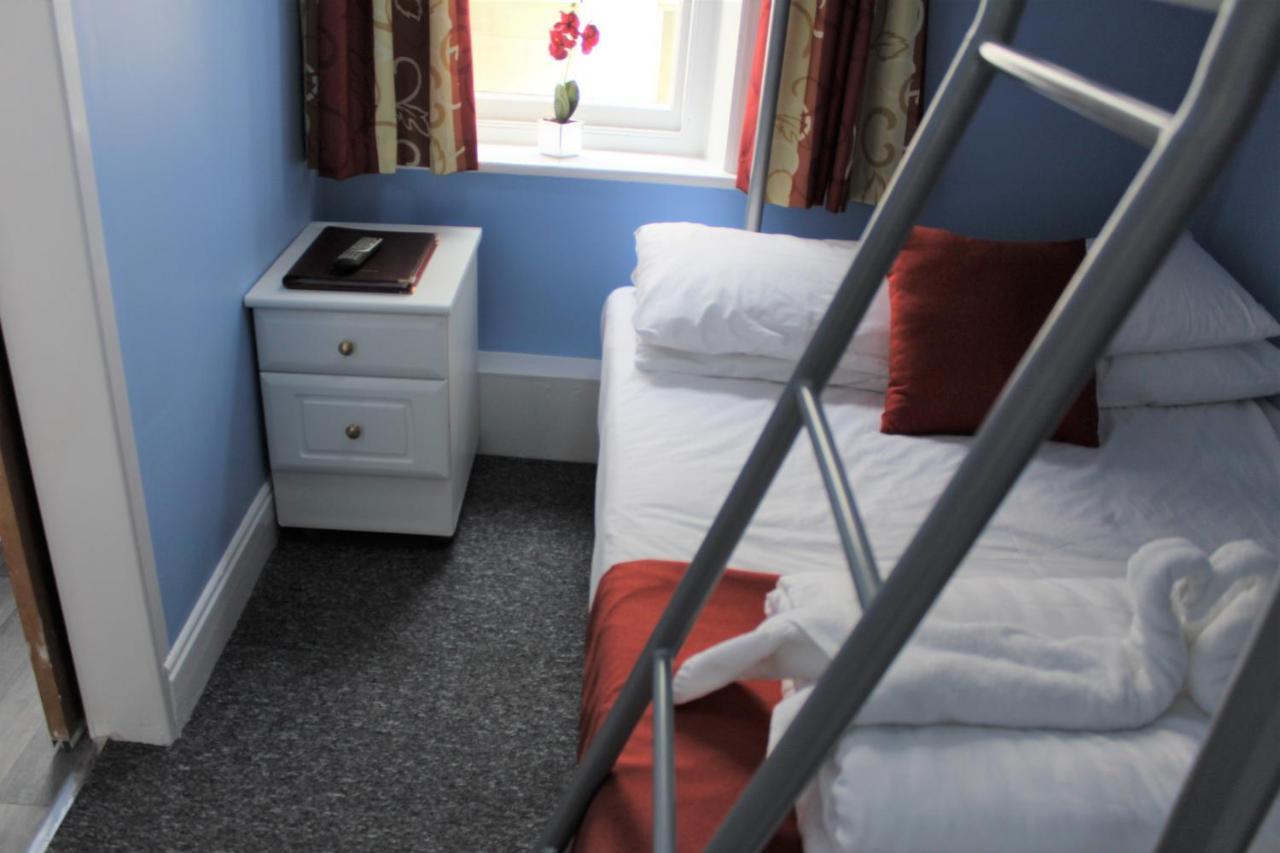 Backpackers Blackpool - Family Friendly Hotel Eksteriør billede