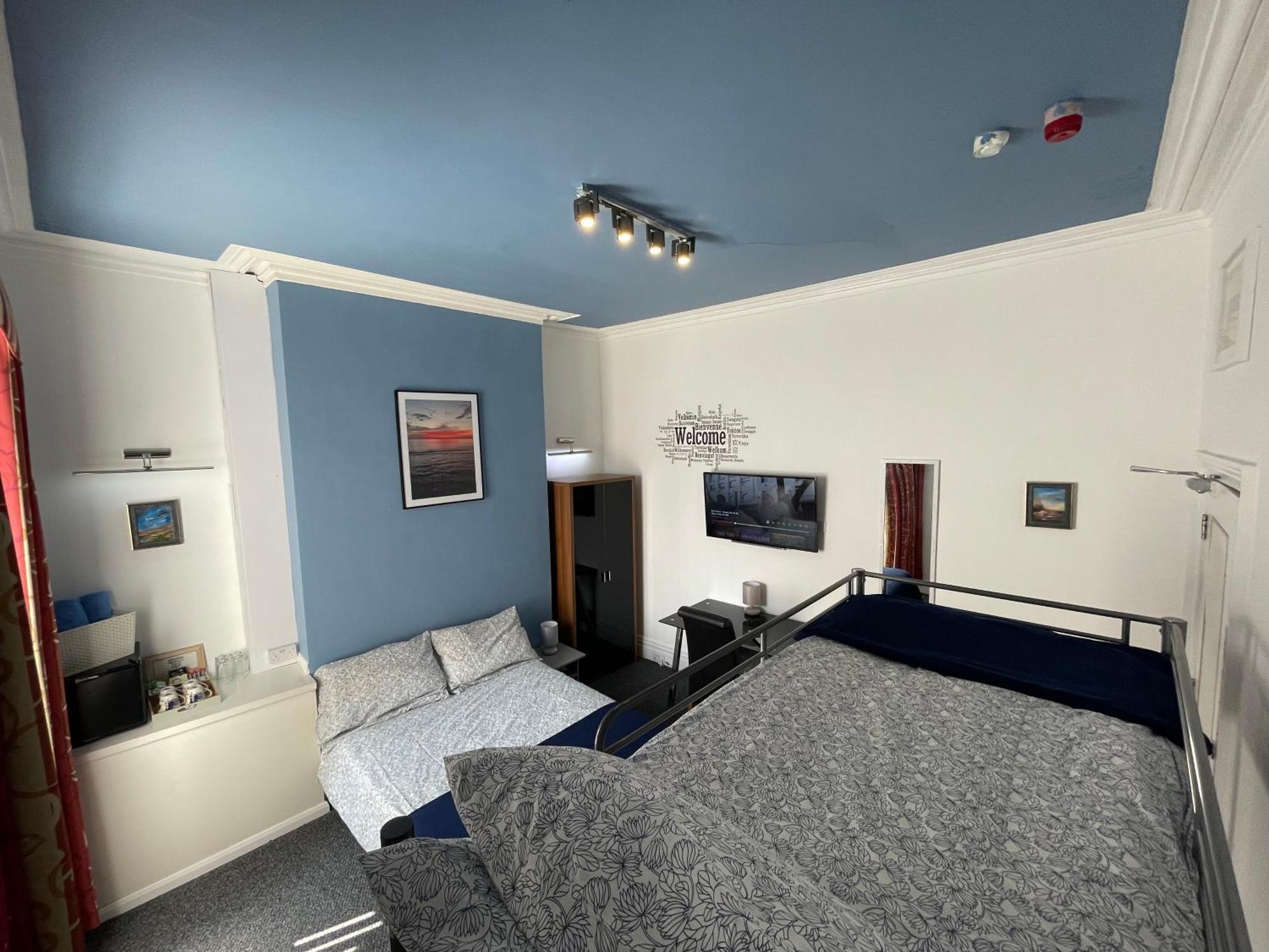Backpackers Blackpool Hotel & Suites Eksteriør billede
