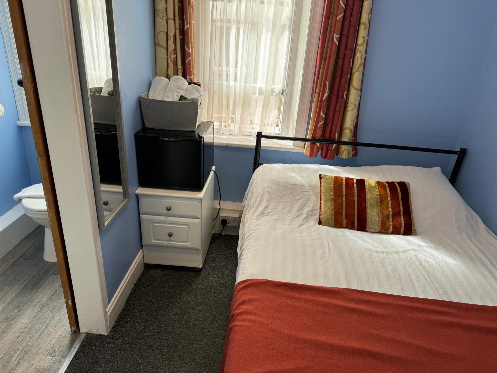 Backpackers Blackpool Hotel & Suites Eksteriør billede