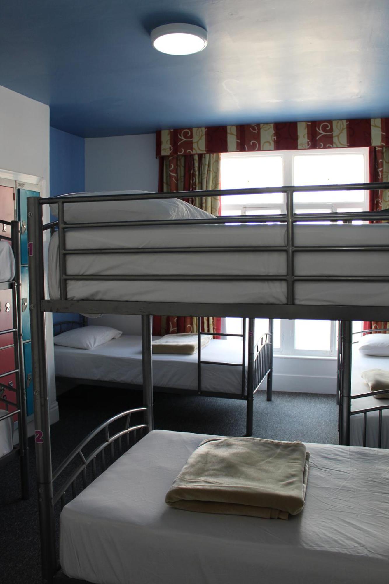 Backpackers Blackpool Hotel & Suites Eksteriør billede