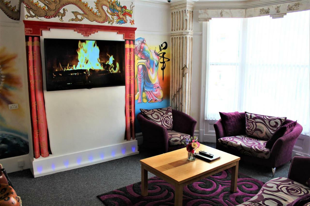 Backpackers Blackpool Hotel & Suites Eksteriør billede